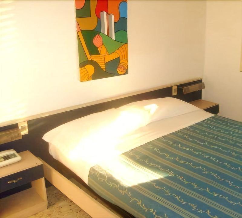 Piccolo Hotel Lamezia SantʼEufemia Lamezia Exteriér fotografie